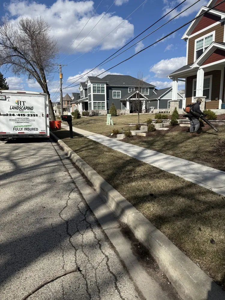 Custom garden landscaping in Elgin, IL - Ht Landscaping Services