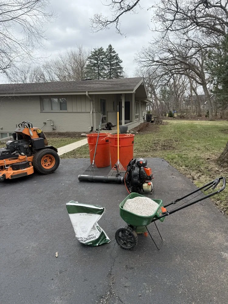 Affordable garden landscaping for beautiful yards in Elgin, IL by Ht Landscaping Services