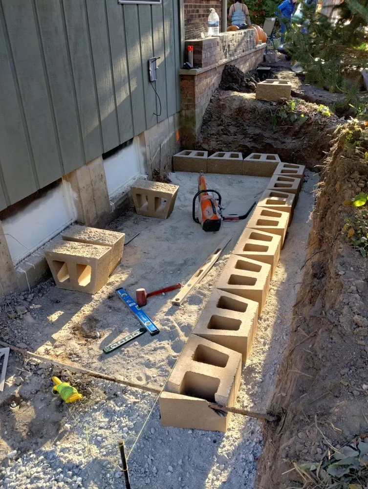 Reliable landscape installation for homes in Elgin, IL by Ht Landscaping Services