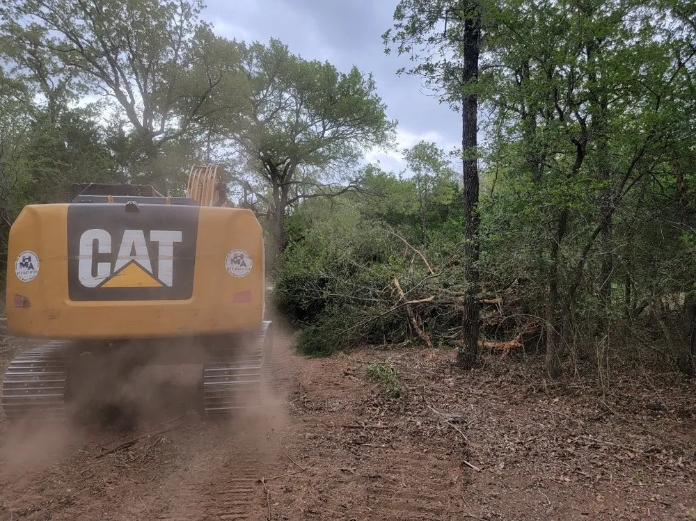 Professional landscaping services with custom design across Martindale, TX - H&T Ranch Services