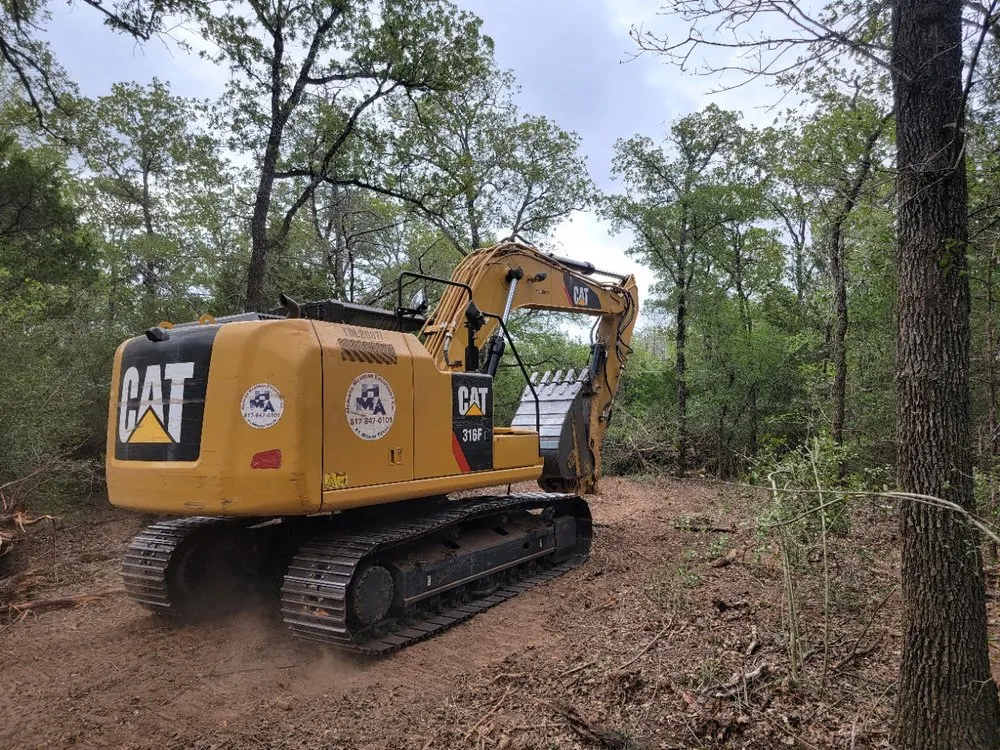 Top-rated garden landscaping with custom design across Martindale, TX - H&T Ranch Services