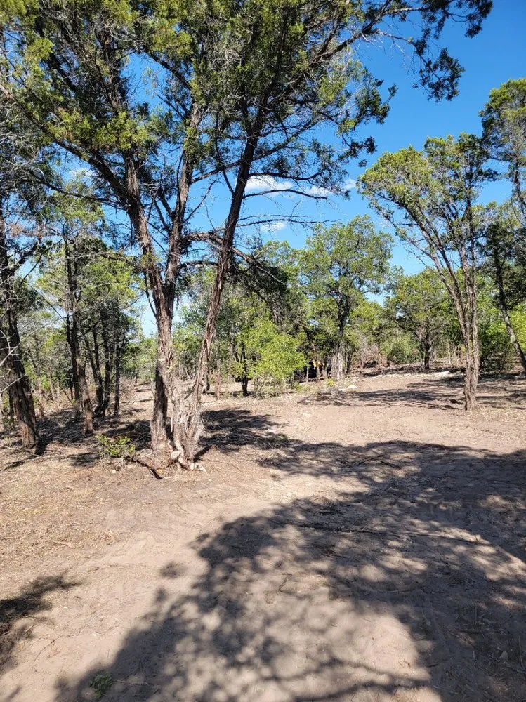 Top-rated outdoor landscaping experts serving Martindale, TX - H&T Ranch Services