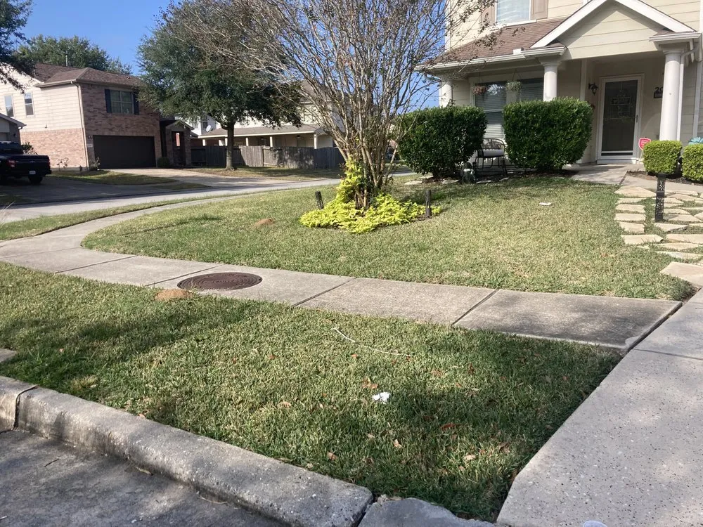 Professional lawn care service with custom design in Spring, TX by HTX Lawn & Pressure Wash