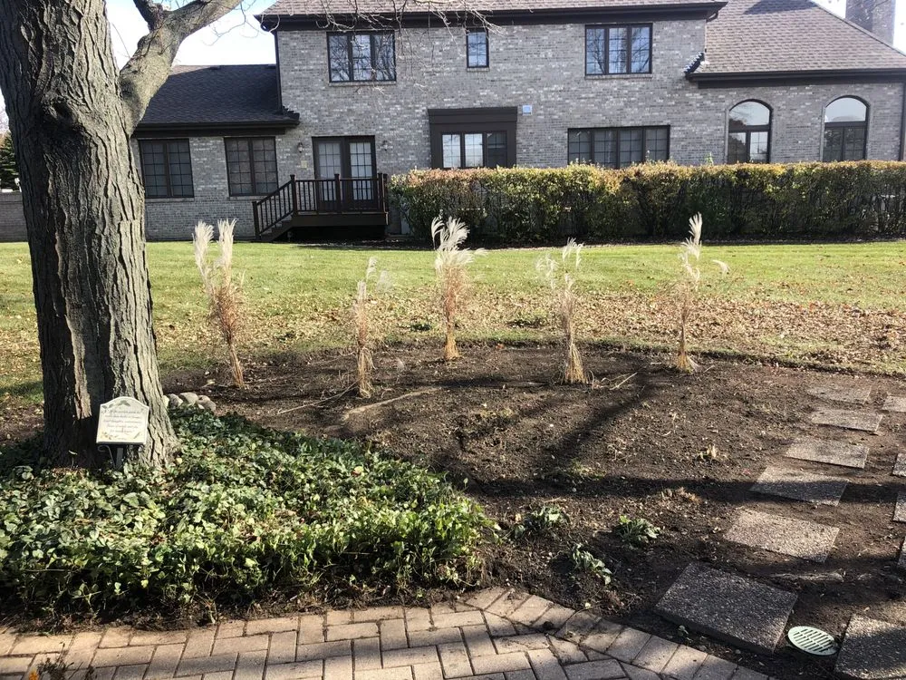 Trusted garden landscaping for beautiful yards in York, SC by Hub Landscape & Lawn Care