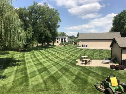 Hub Landscape & Lawn Care