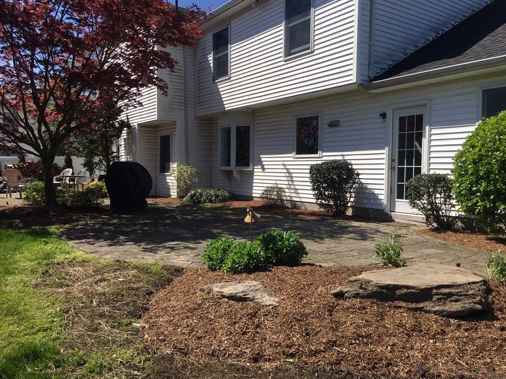 Reliable yard cleanup service in Wayne, NJ by Hubinger Landscaping