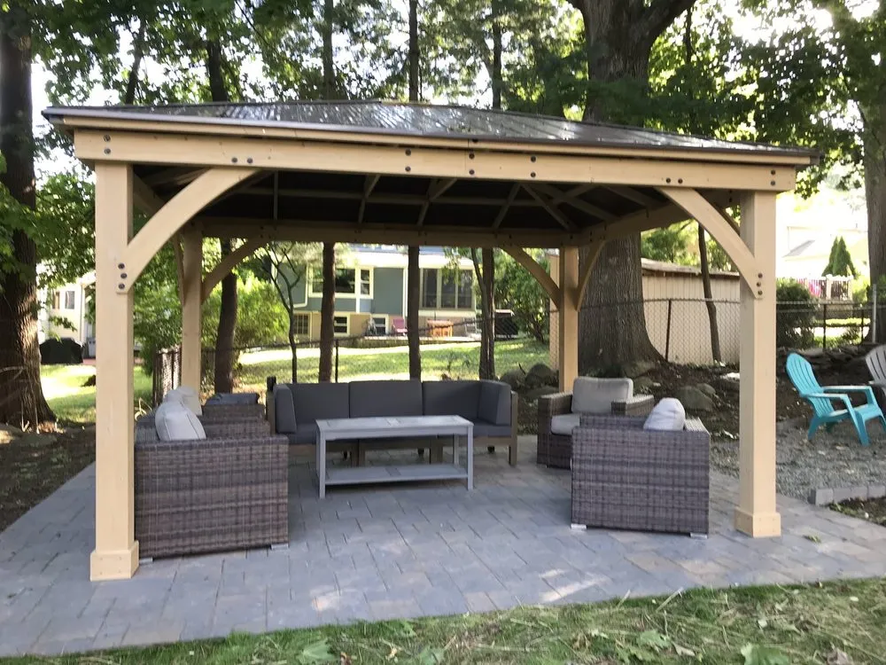 Top-rated landscaping services with custom design in Wayne, NJ by Hubinger Landscaping