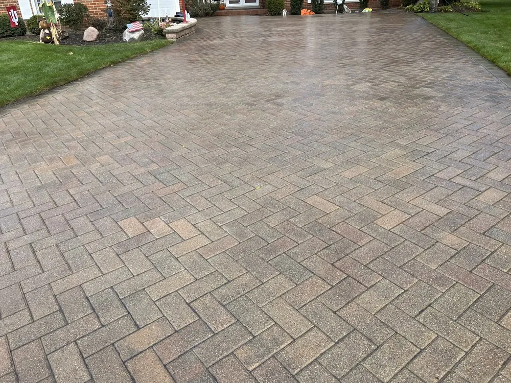 Affordable landscape installation in Arlington Heights, IL - Hub's Landscaping