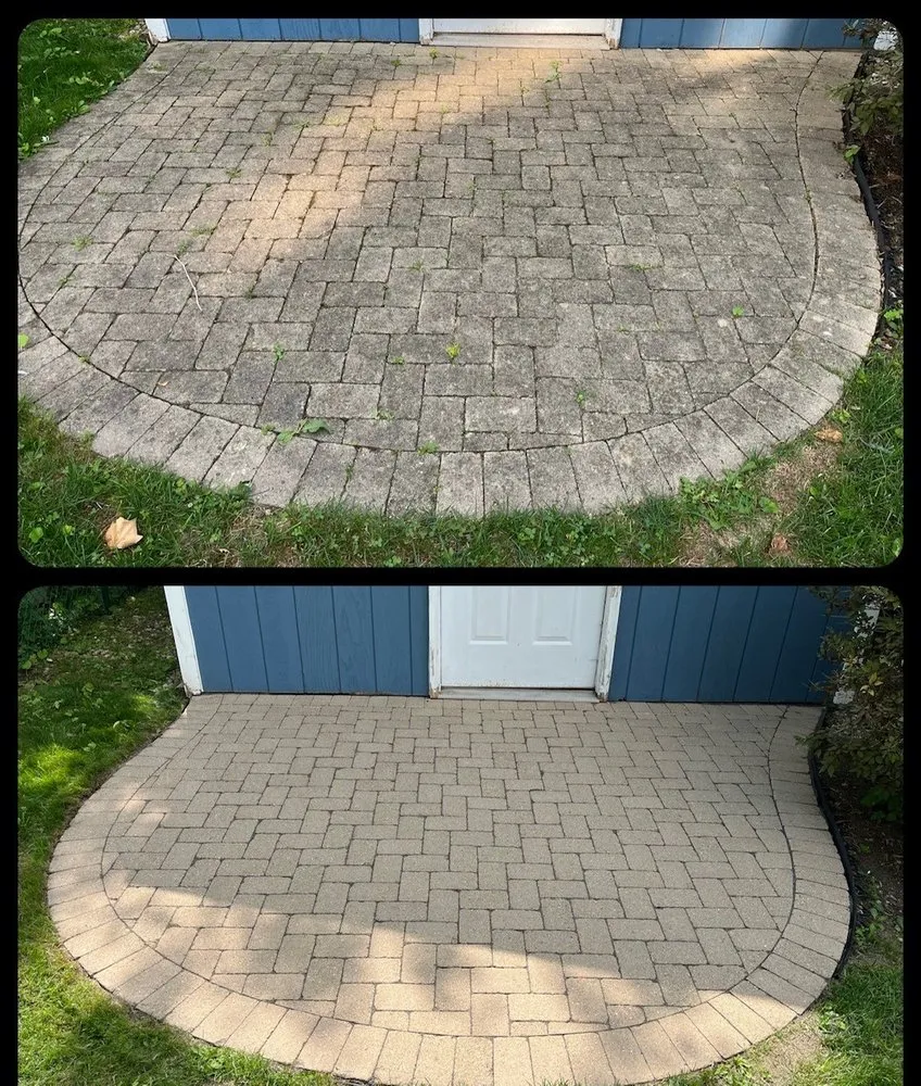 Top-rated yard maintenance in Arlington Heights, IL by Hub's Landscaping