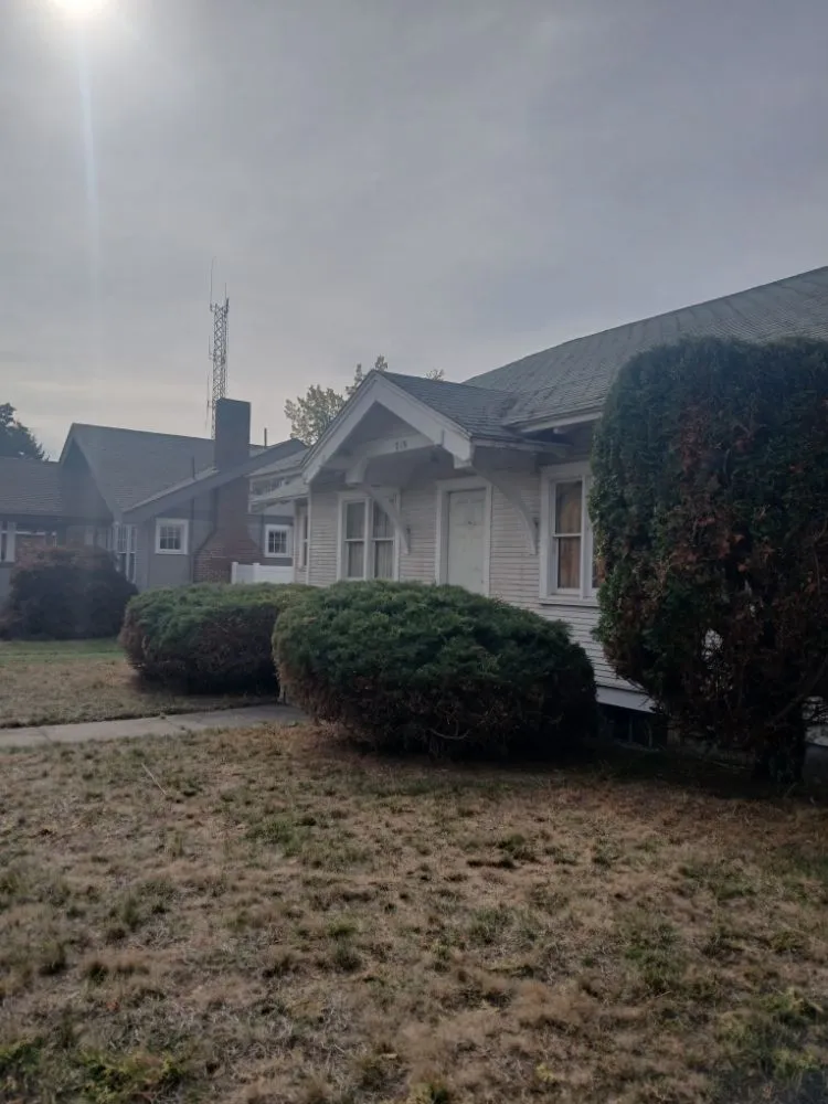 Custom yard maintenance experts serving Coeur d'Alene, ID - Huck N Stone Timber And Massonry