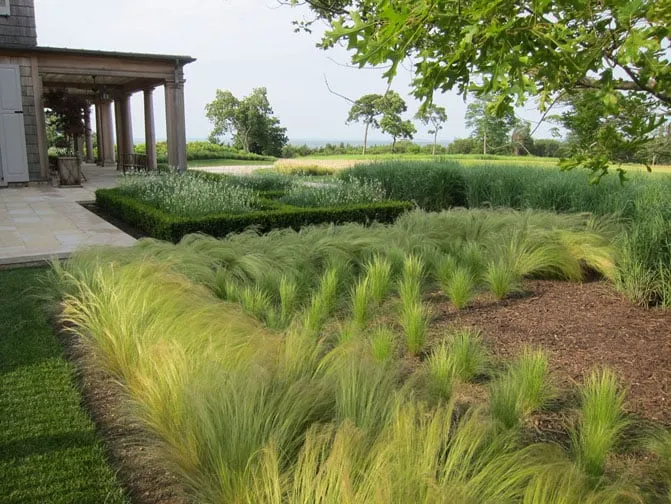 Reliable garden landscaping experts serving Millbrook, NY - Hudson Berkshire