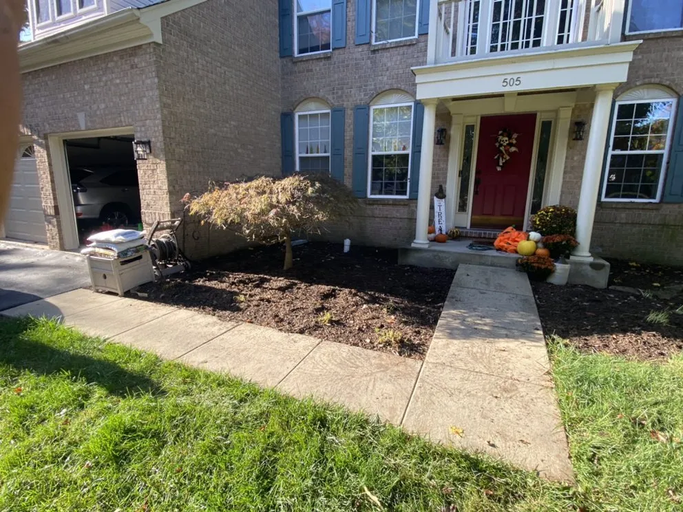 Affordable landscape design for residential properties in New Market, MD by Hudson Landscaping