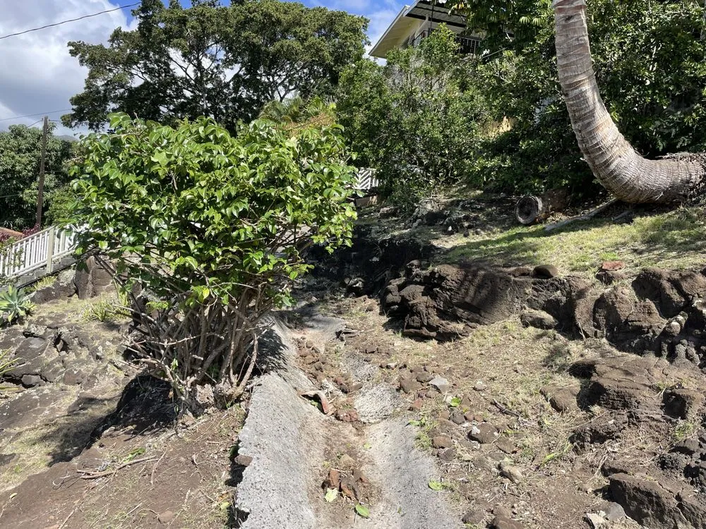 Reliable garden landscaping in Aiea, HI - Hudson Lawn Care Hawaii