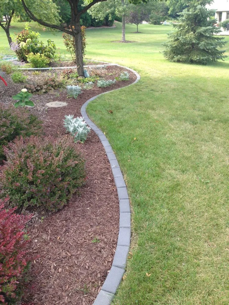 Trusted yard maintenance with custom design in Sherwood, AR by Hudson Lawn Care