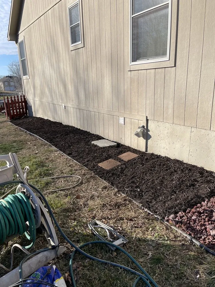 Trusted yard maintenance for residential properties in Warrensburg, MO by Hudson Lawnscapes