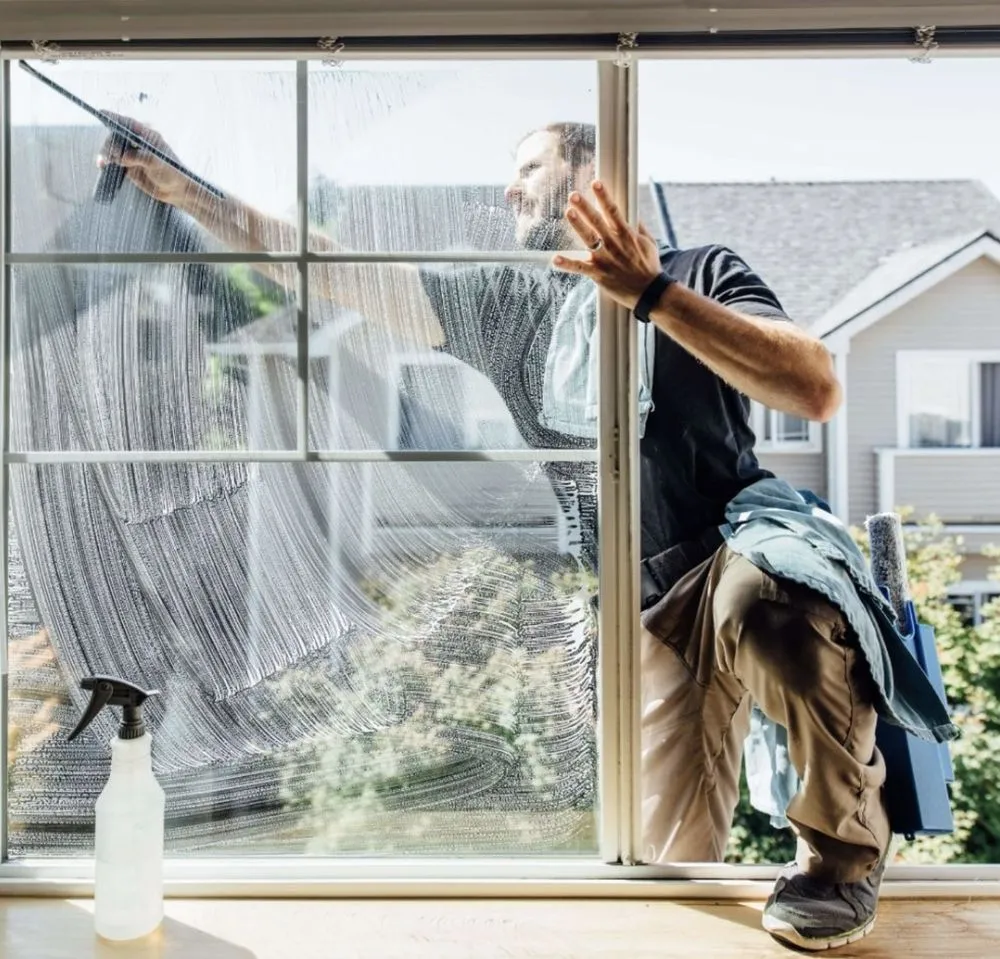 Local lawn mowing service for homes in New York, NY by Hudson Shine Cleaning