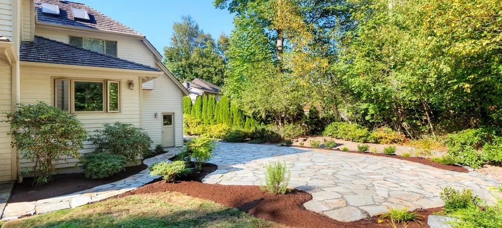 Trusted outdoor landscaping in Cortlandt Manor, NY - Hudson Valley Land Management