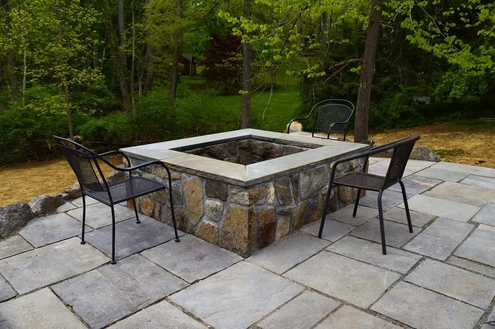 Top-rated lawn care service experts serving Cortlandt Manor, NY - Hudson Valley Land Management