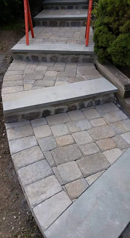 Reliable outdoor landscaping in Lake Katrine, NY by Hudson Valley Landscaping