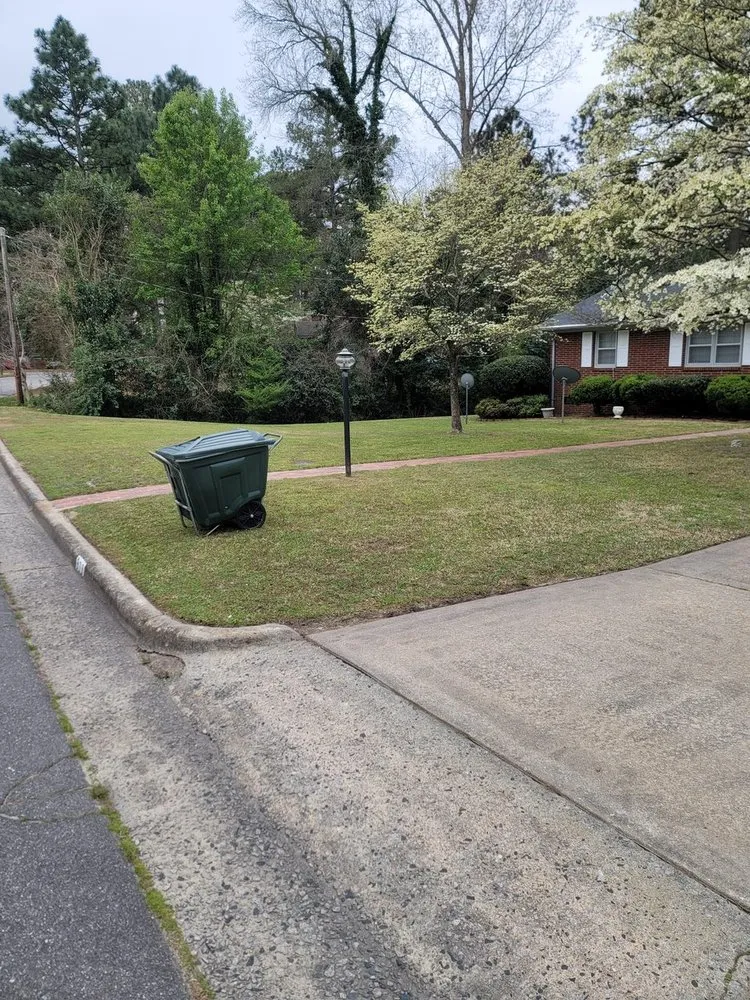 Professional yard cleanup service for homes across Rocky Mount, NC - Hudson's Cuttings