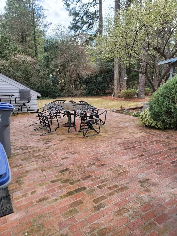 Expert yard cleanup service experts serving Rocky Mount, NC - Hudson's Cuttings