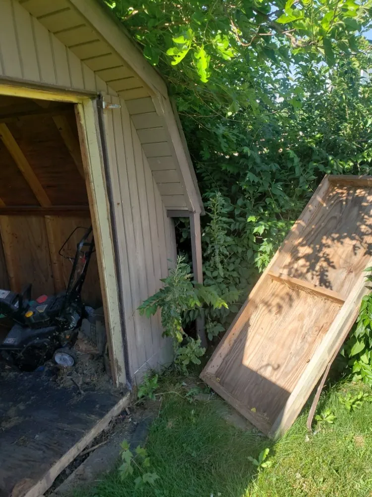 Professional landscape design near you in Anderson, IN by Hudson's Lawn Care And Landscaping