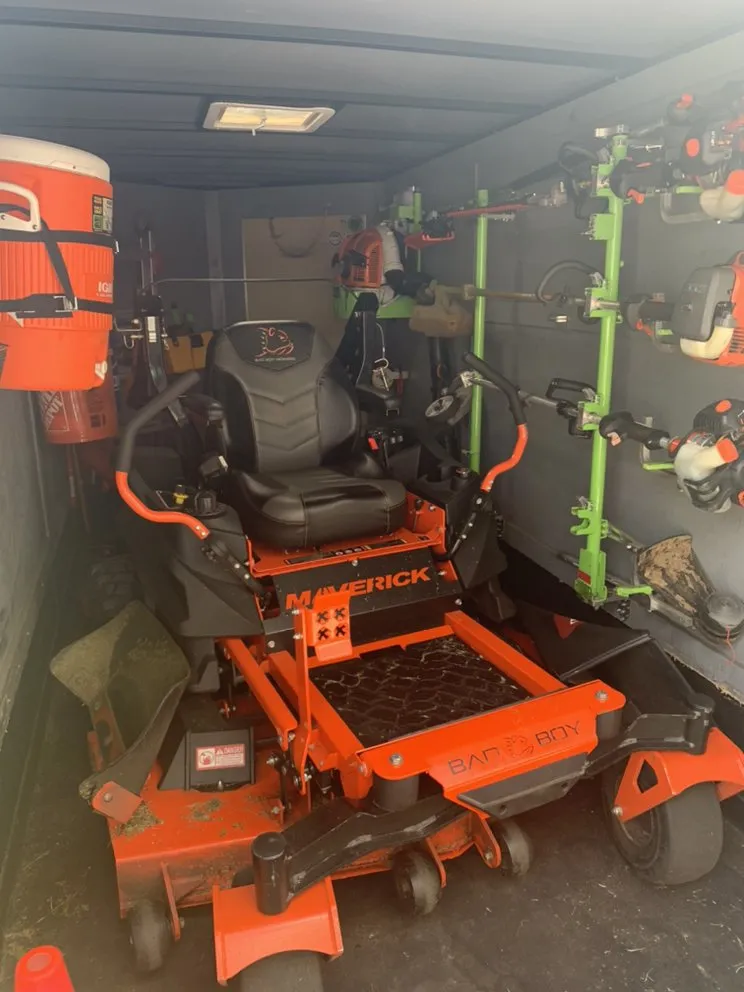 Local yard cleanup service experts serving Palm Coast, FL - Hudson’s Lawn Care