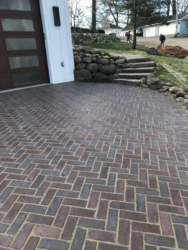 Custom yard maintenance experts serving Elkhorn, WI - Huerta Bro Tree & Landscape Service