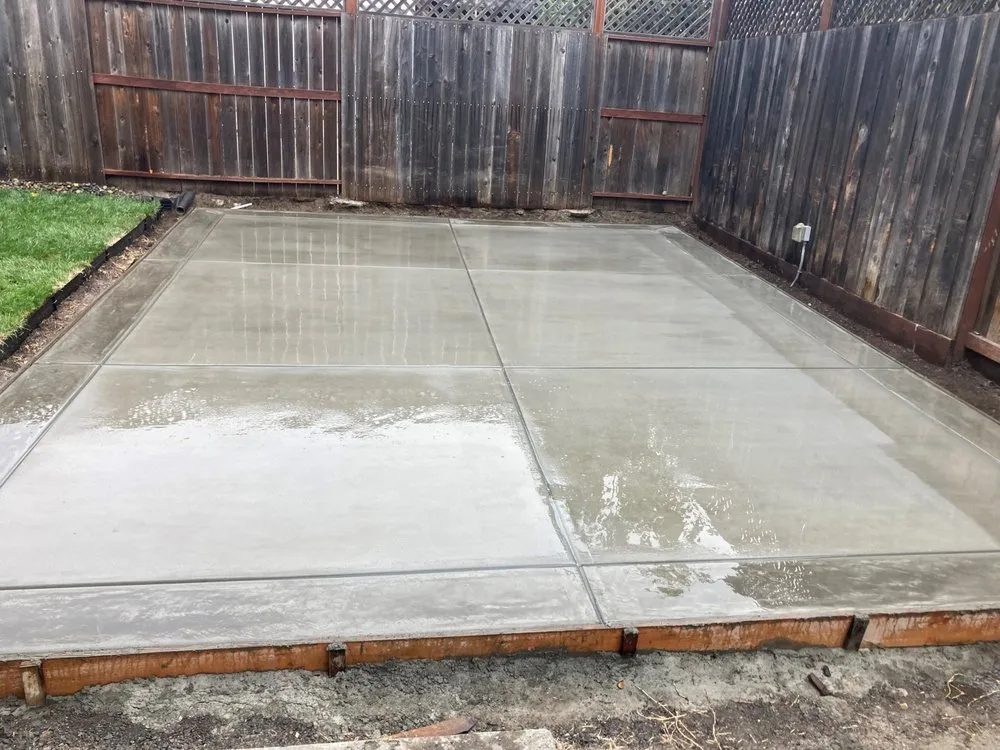 Trusted yard cleanup service for residential properties across Petaluma, CA - Huerta Brothers Landscaping