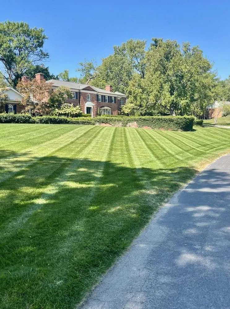 Top-rated landscape design experts serving Collinsville, IL - Huerta Outdoors