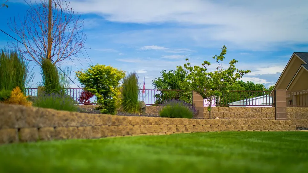 Top-rated landscaping services experts serving Pasco, WA - Huesitos Landscaping