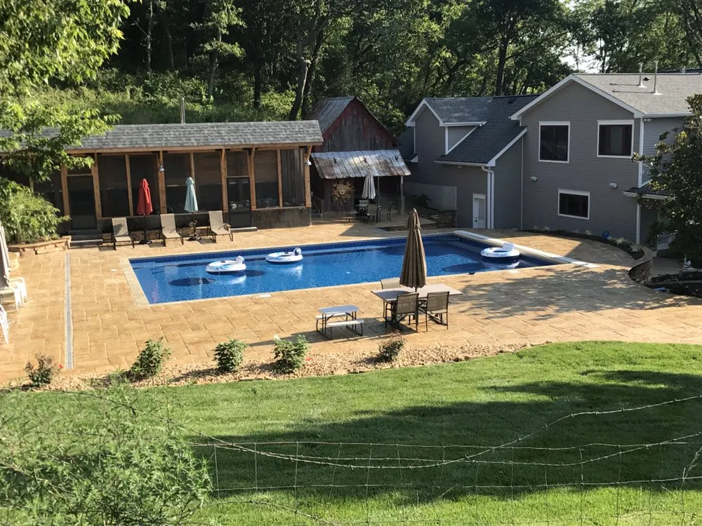 Custom outdoor landscaping in Saint James, MO - Huffman Lawn & Landscaping