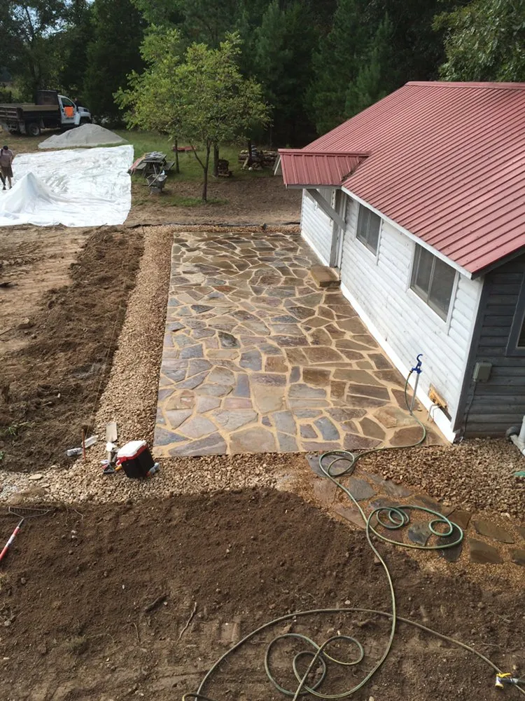 Professional lawn mowing service in Saint James, MO by Huffman Lawn & Landscaping