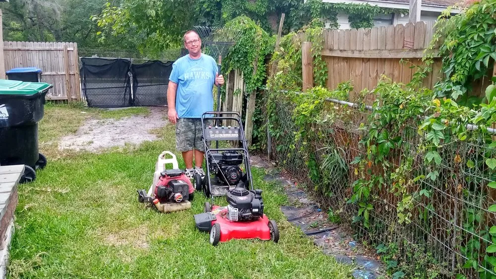 Local lawn mowing service for homes across Orlando, FL - Huff's Cleaning and Landscaping