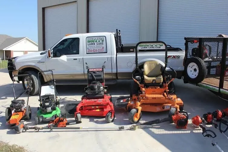 Local garden landscaping for residential properties in Nolanville, TX by Huffy's Lawn Care