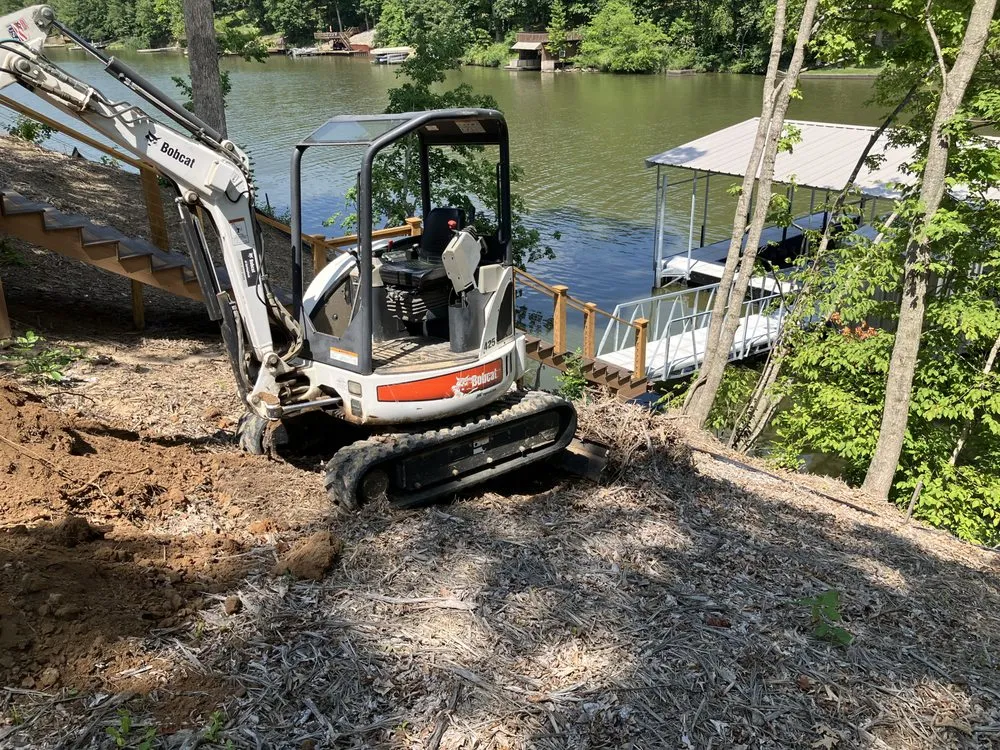 Expert garden landscaping experts serving Chatham, IL - Hufnagle Construction