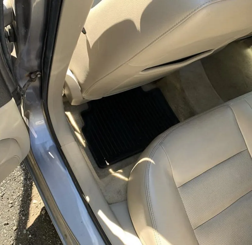 Custom yard cleanup service in Indianapolis, IN - Hughes Extreme Power Washing