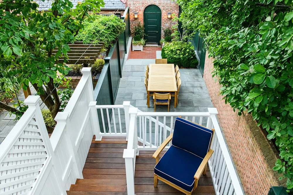 Custom garden landscaping in Poolesville, MD - Hughes Landscaping