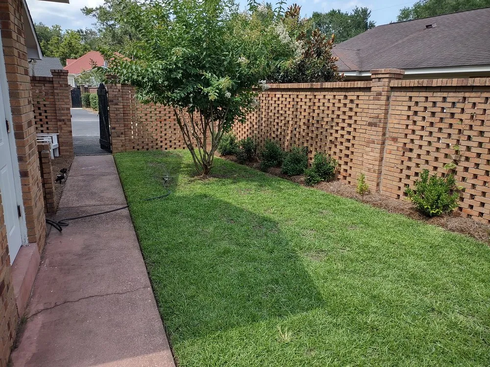 Affordable landscaping services in Dalzell, SC by Hughes Lawn & Landscaping