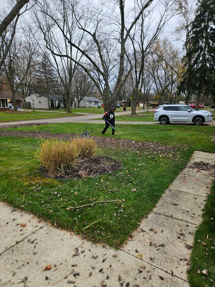 Reliable lawn care service experts serving Detroit, MI - Hughey's Landscaping and Snow Removal