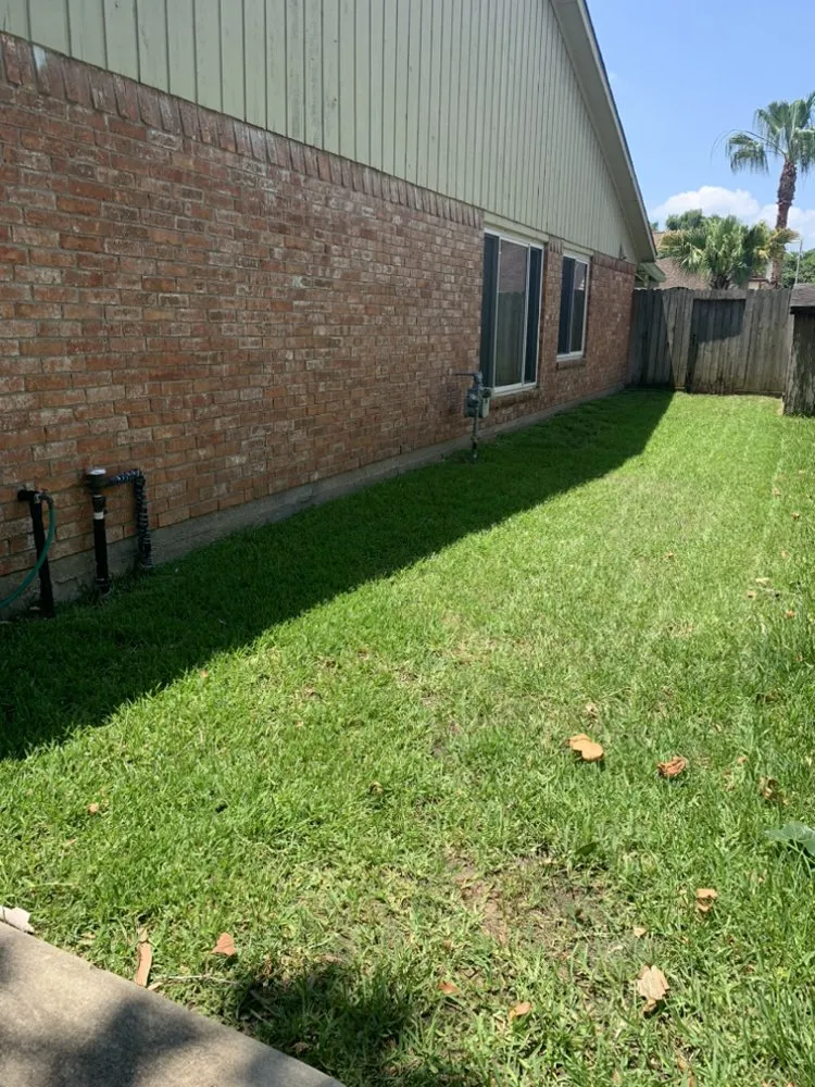 Trusted landscape installation in South Houston, TX by Hugh’s Lawn Services