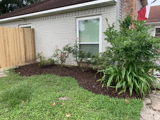 Hugh’s Lawn Services