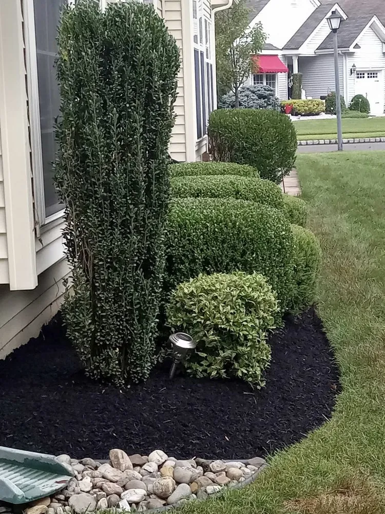 Expert residential landscaping in Tabernacle, NJ by Hugo Landscaping And Design