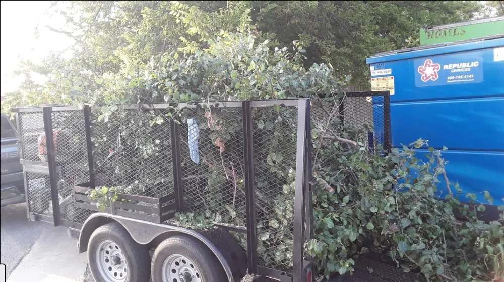 Custom lawn mowing service in Oklahoma City, OK - Hugo Martinez Lawn Care