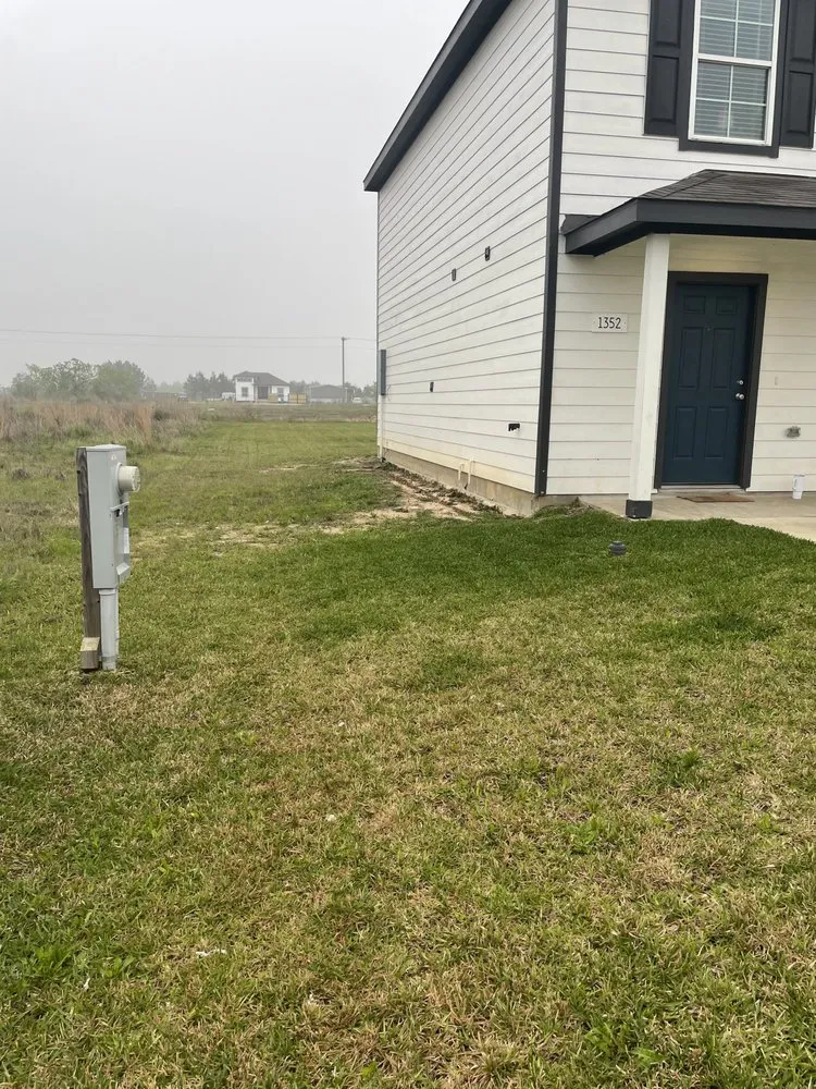 Top-rated outdoor landscaping for year-round maintenance across Cleveland, TX - Hugo Mejia Landscaping