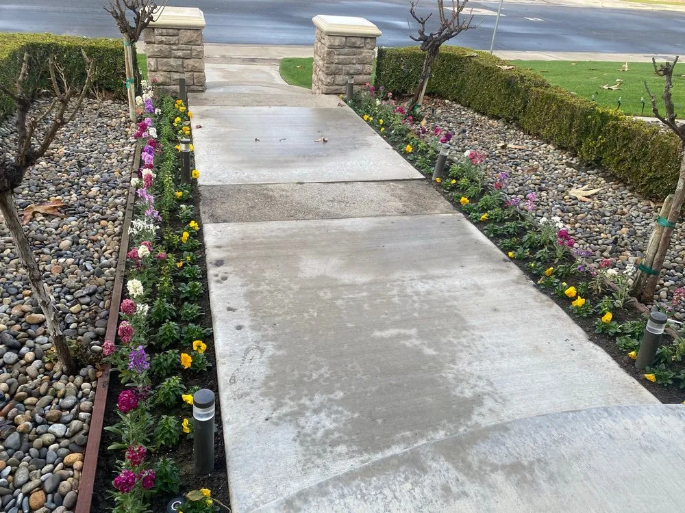 Expert lawn mowing service in Bakersfield, CA - Hugo's Landscape & Maintenance Service