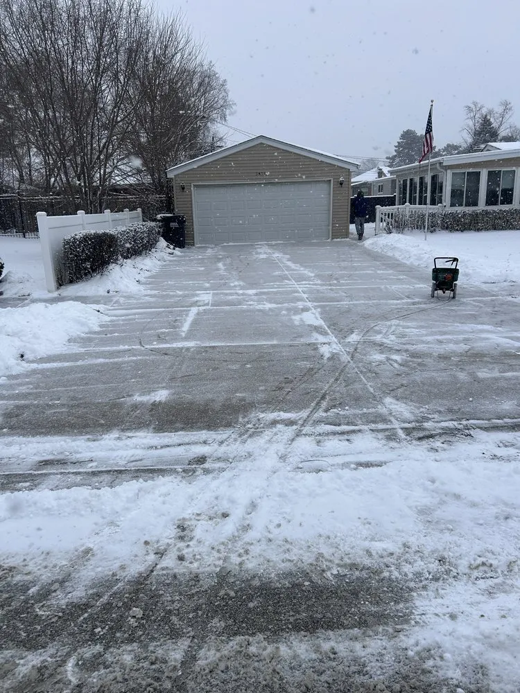 Affordable landscape design experts serving Northlake, IL - Hugo's Landscaping