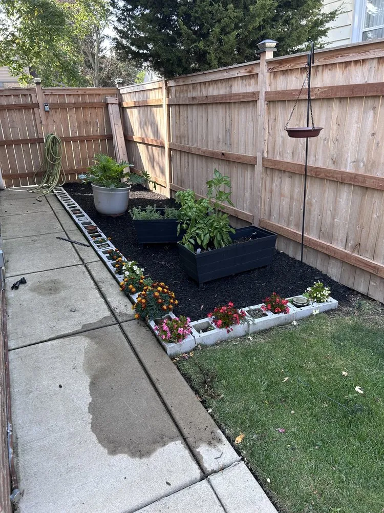 Expert yard cleanup service in Northlake, IL by Hugo's Landscaping