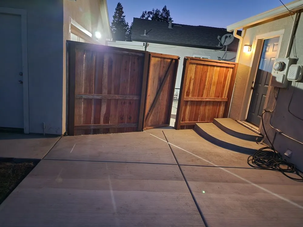 Professional garden landscaping in Lodi, CA by Hugo's Lawncare & Design