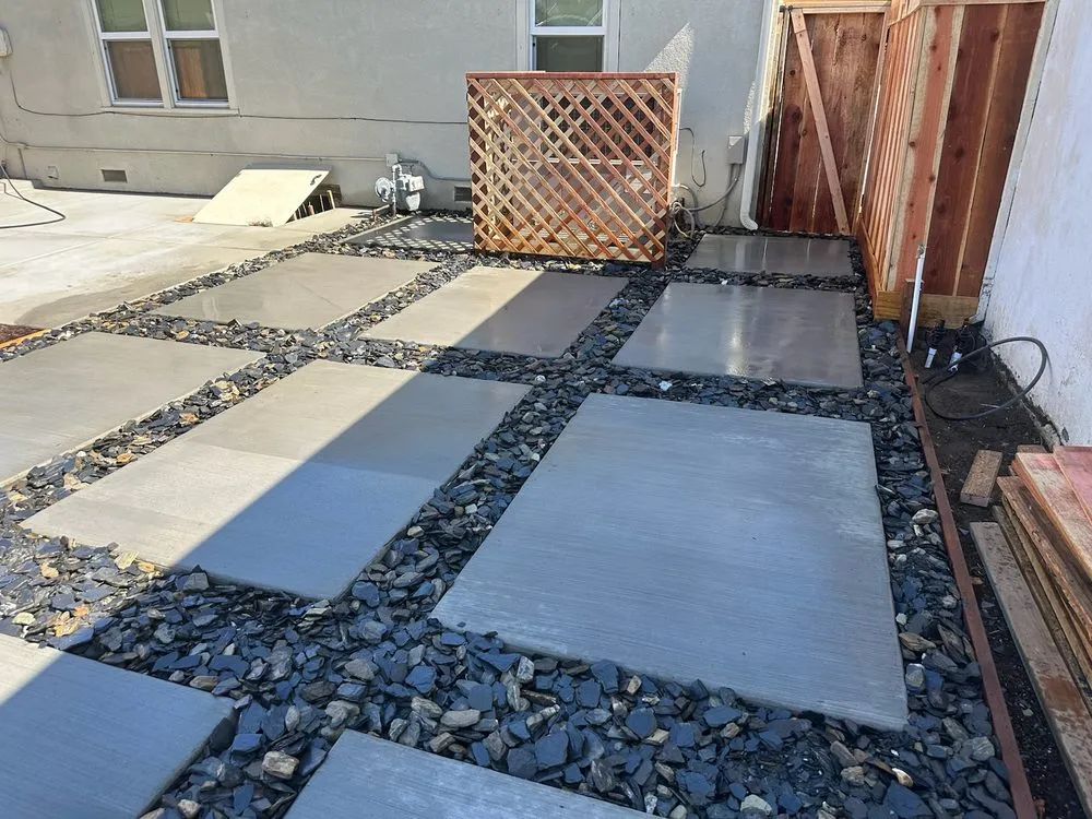 Expert lawn mowing service for homes in Lodi, CA by Hugo's Lawncare & Design